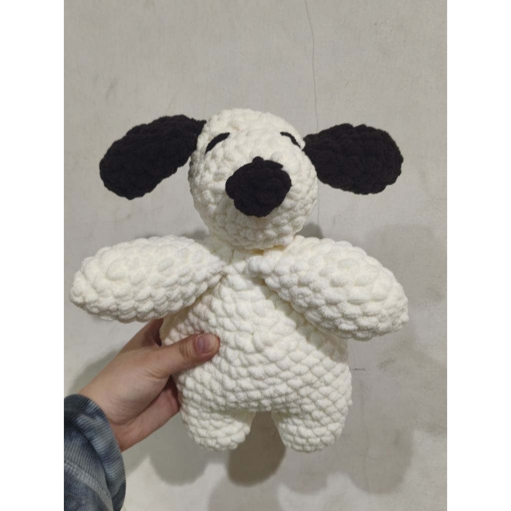 snoopy doll / boneka snoopy