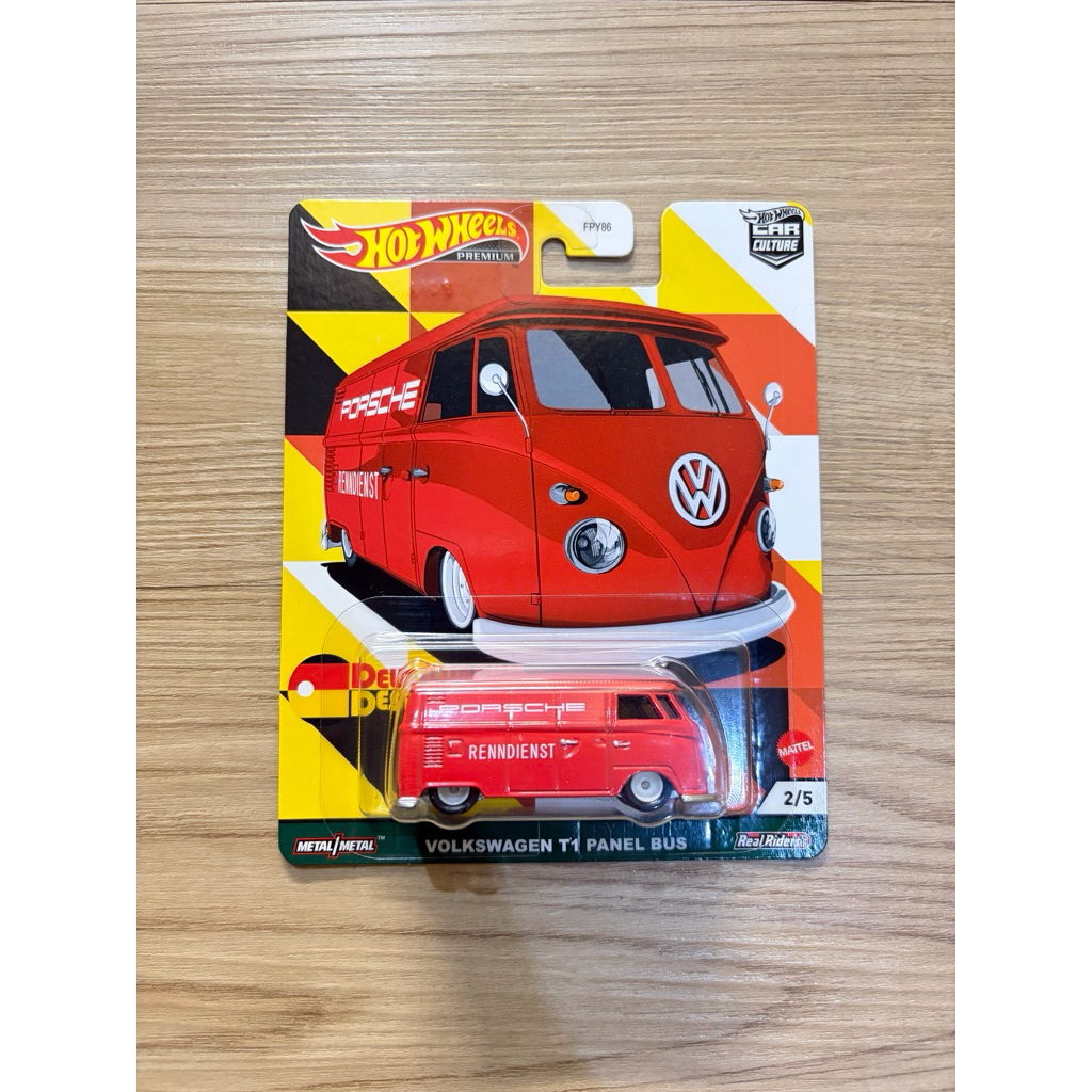 Hot Wheels Premium Volkswagen T1 Panel Bus