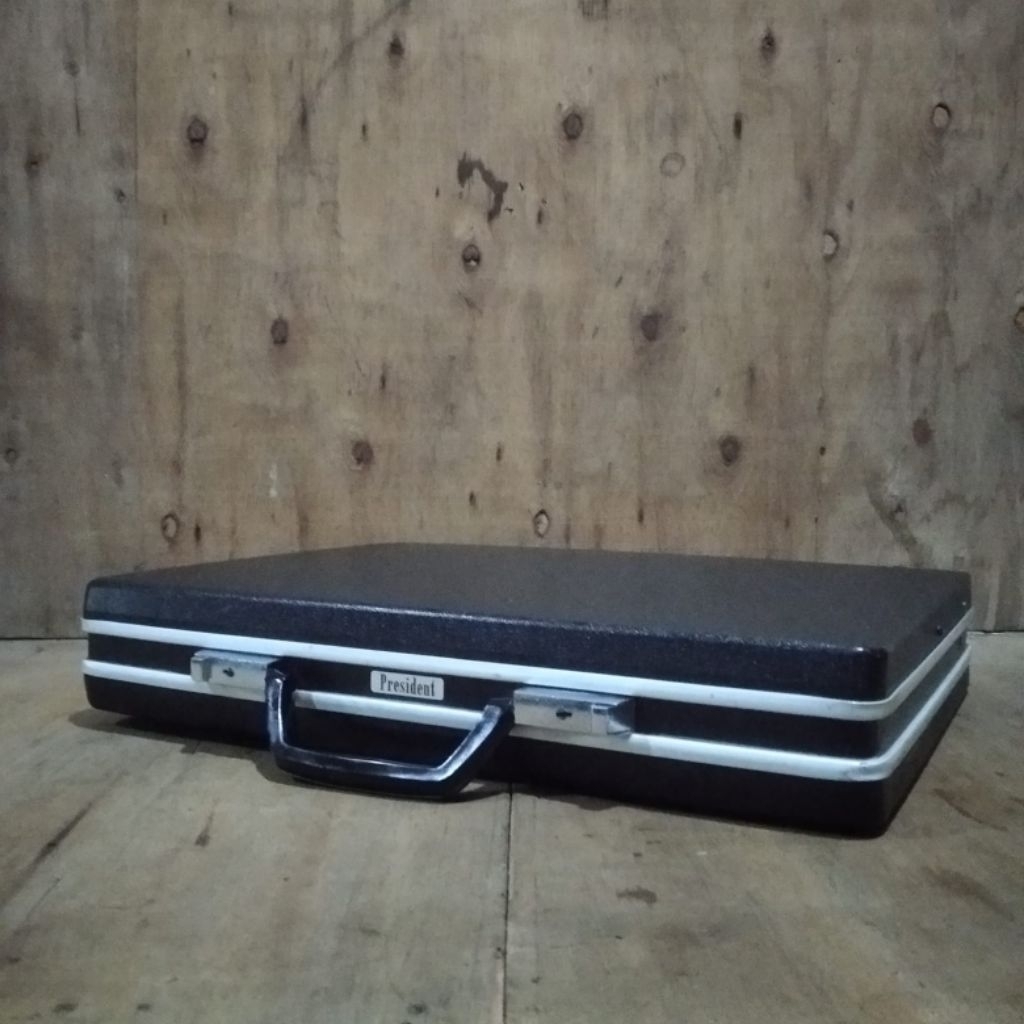 Koper jadul antik vintage merk President lawas kuno