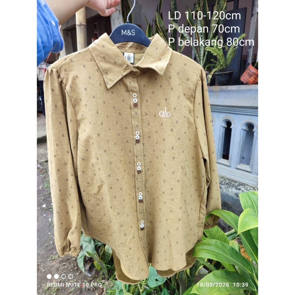 kemeja suede