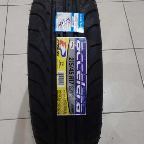 Ban Mobil Accelera 651 Sport 215 45 R17