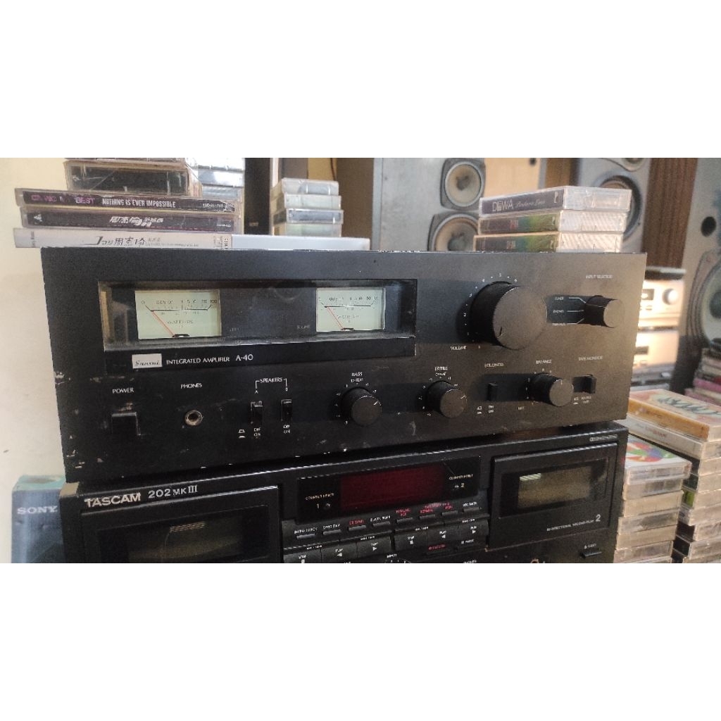Amplifier Sansui A-40