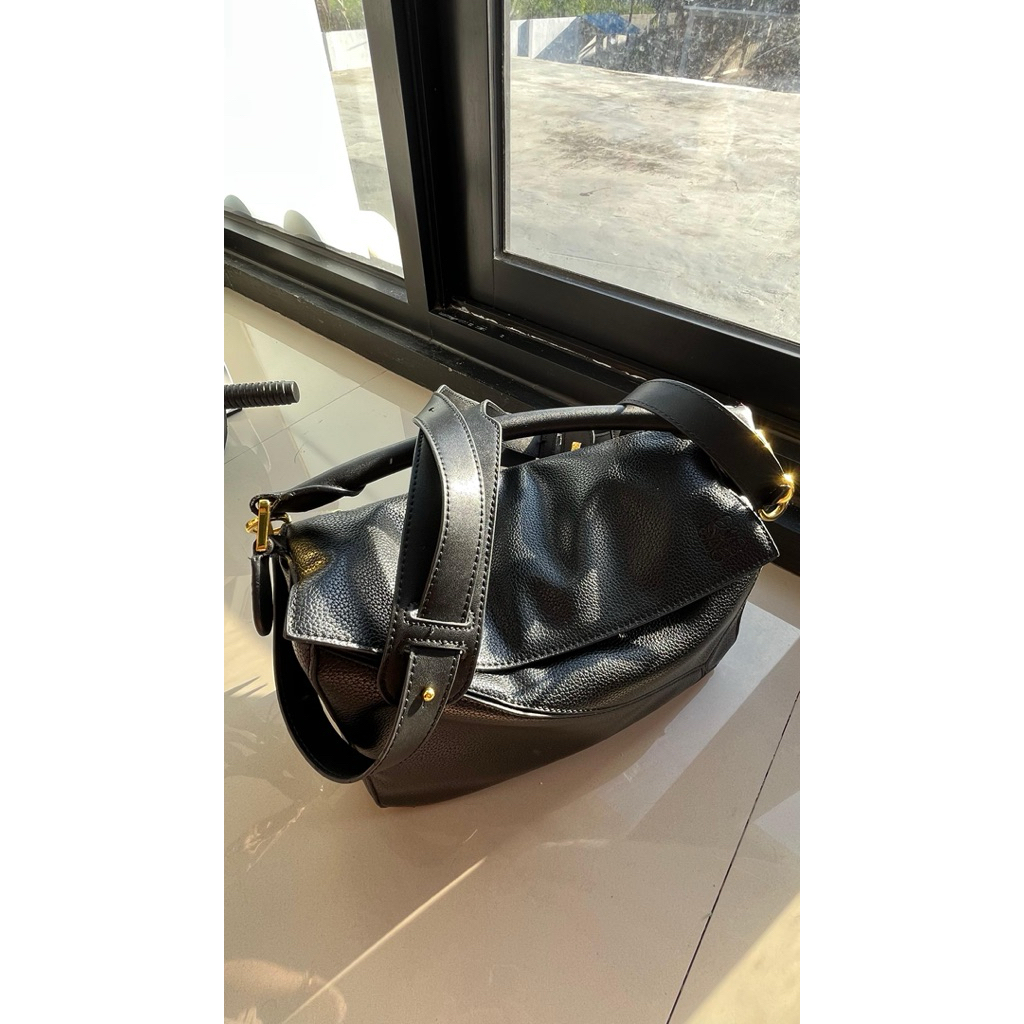 PRELOVED LOEWE BAG