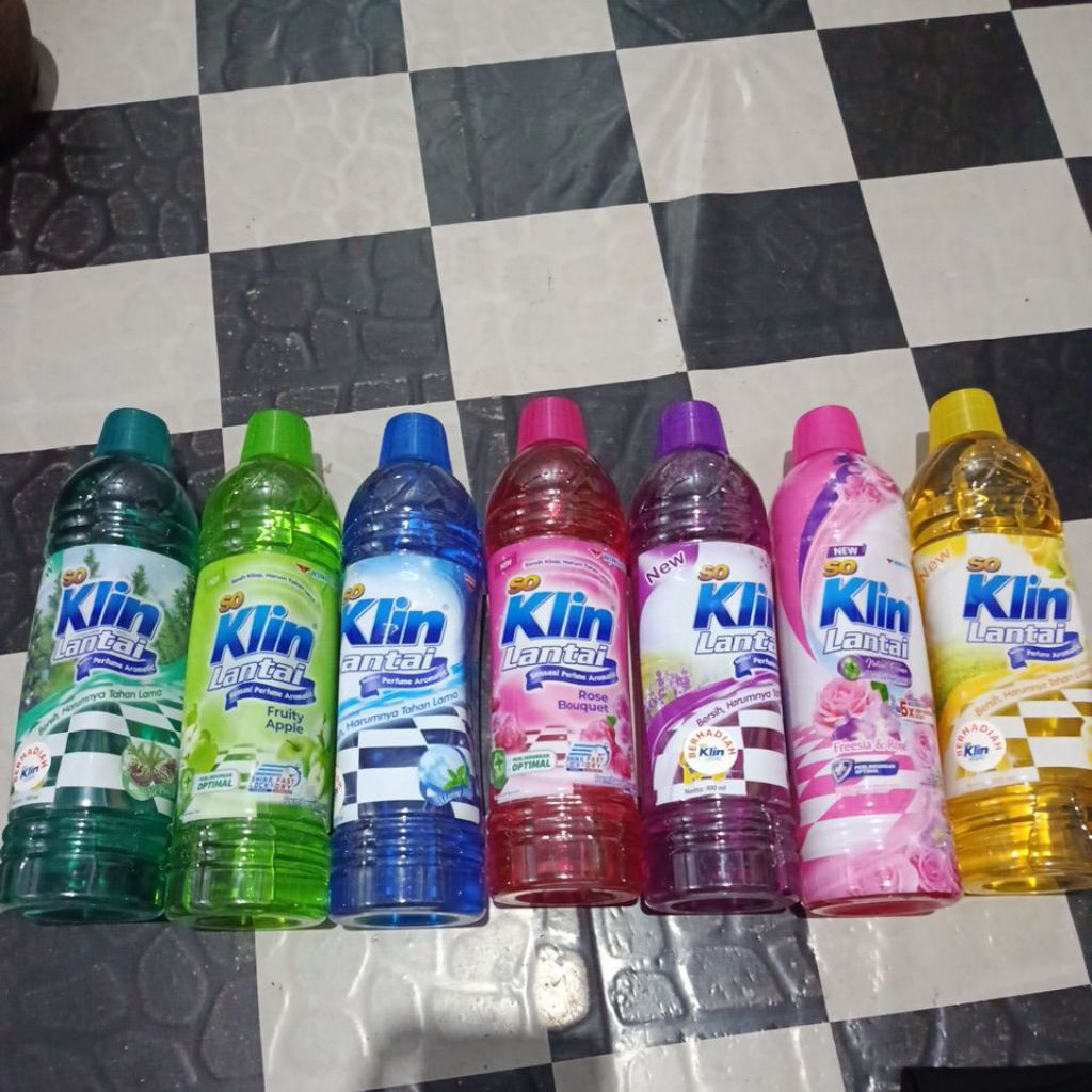 Soklin Lantai kemasan botol 900ml/800ml