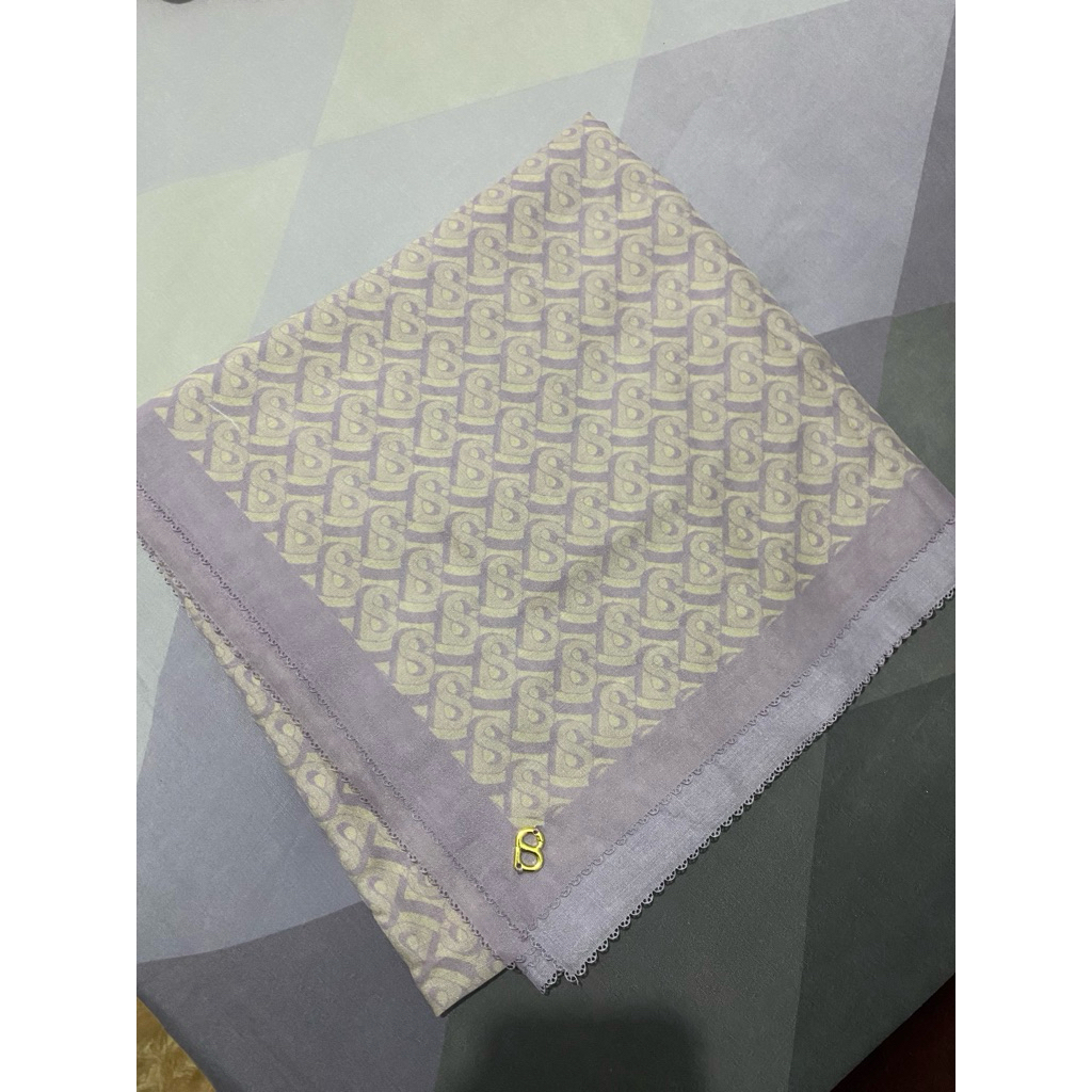 preloved buttonscarves bimu