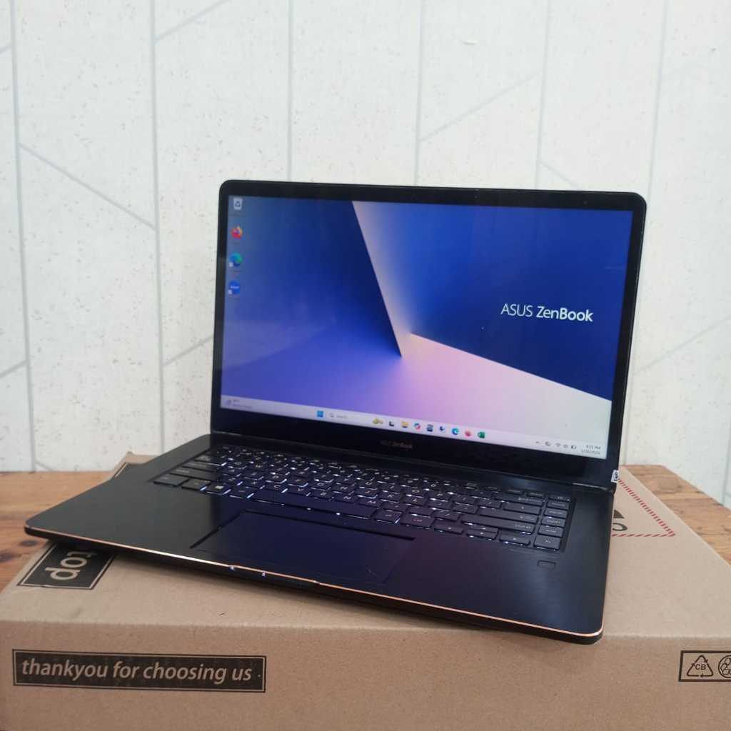 Asus Zenbook Pro 15 UX580G, Core i7 - 8750H, Ram 16/1TB, #GTX 1050 4Gb, #Touchscreen, #Backlight, Le