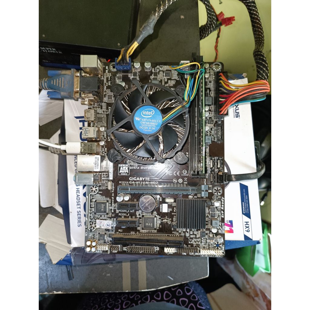 Paketan Motherboard H110m Gigabyte + i5 6500 + Ram 8gb ddr4 266mhz + HSF Standart