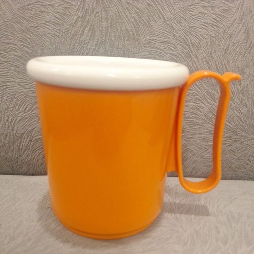 Jumbo Mug Tupperware