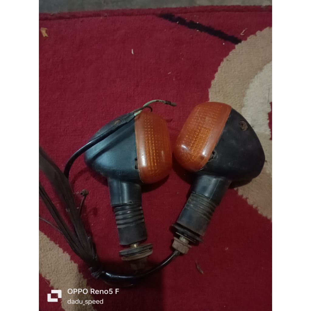 lampu sen Suzuki Thunder 125 250 original