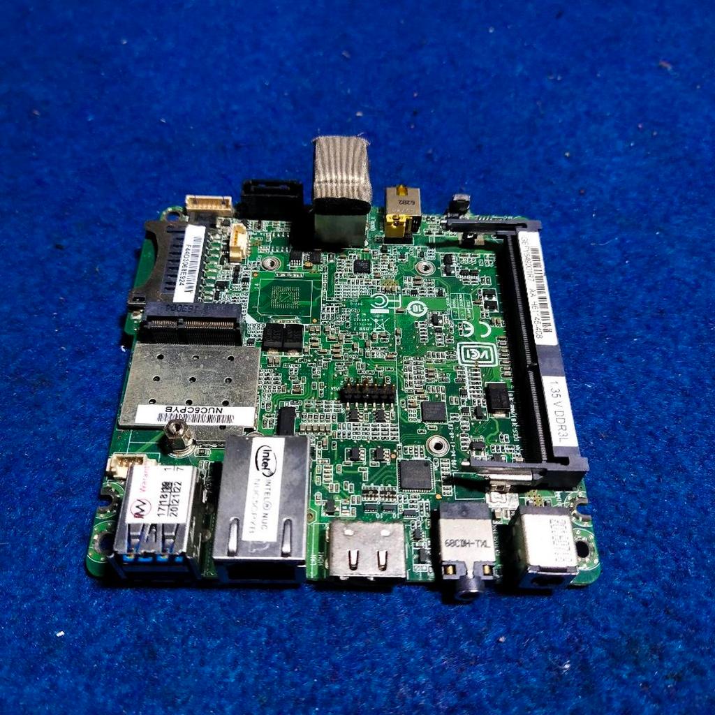 motherboard mobo mesin PC mini INTEL NUC5CPYB NUC5PGYH rusak mati total jual apa adanya ya tanpa gar