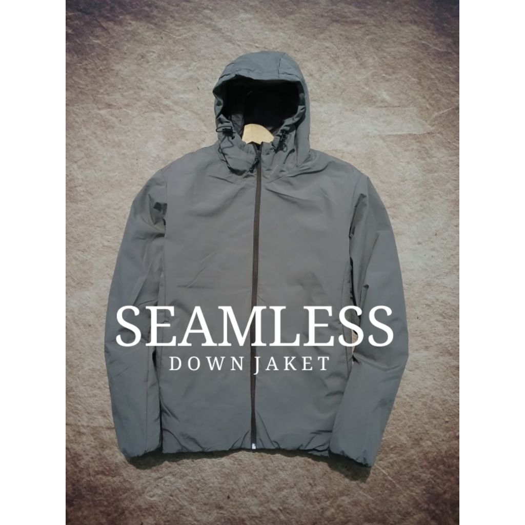 Jaket down SEAMLESS empuk ringan bekas pakai