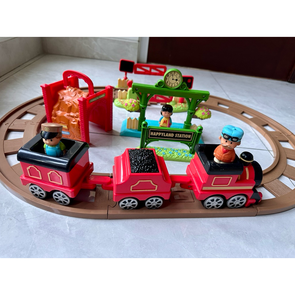 ELC Happyland Train