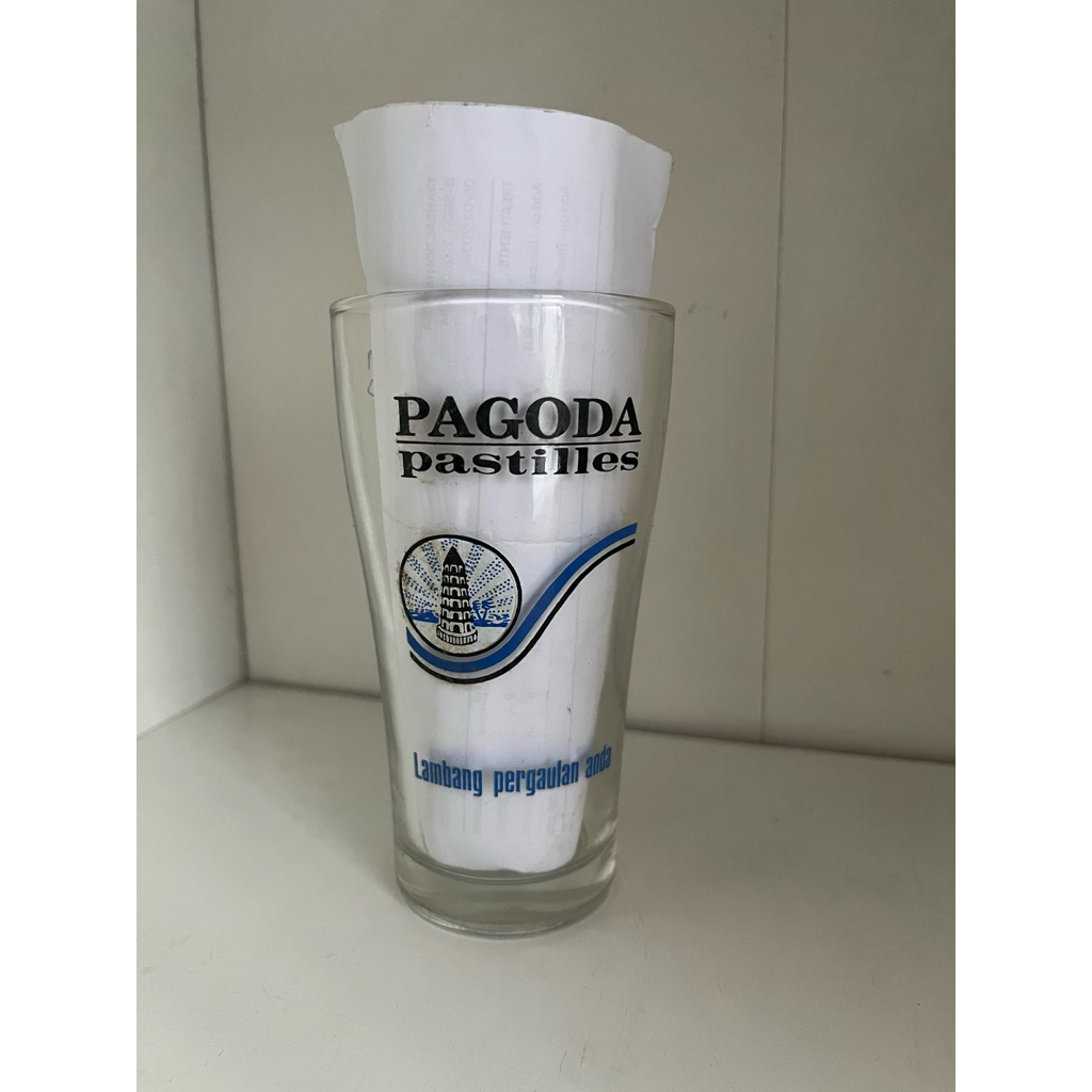gelas vintage iklan jadul mug jadul pagoda pastles
