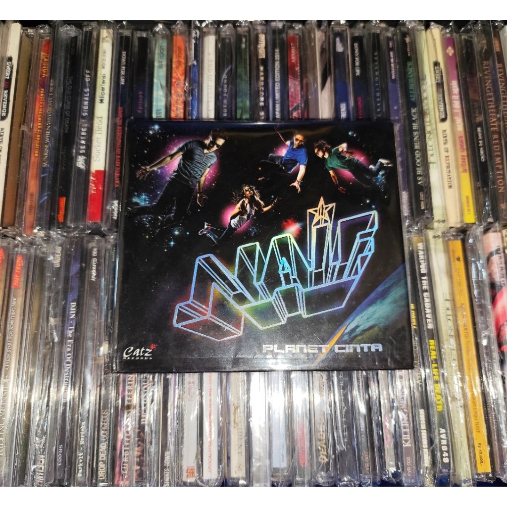 CD Naif - Planet Cinta