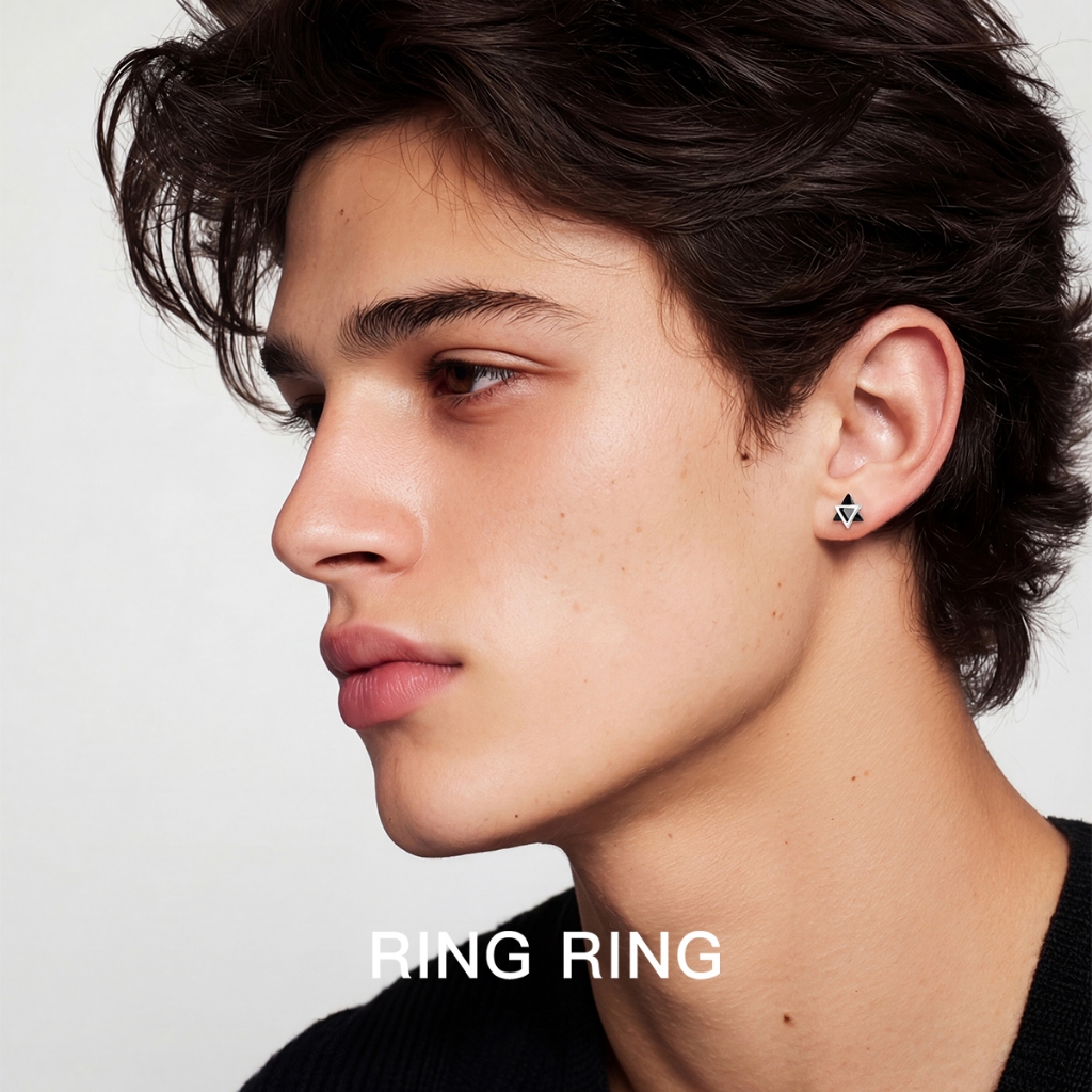 Anting Anting Titanium Segitiga Tiga Warna Pria Anti Karat Aksesori Keren