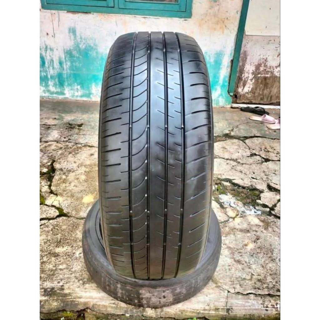 Ban mobil copotan ukuran 235/55 ring20