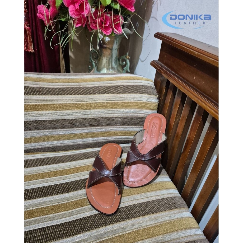 Sandal Taslir Wanita Dewasa / Sandal Kulit Nabati Wanita Dewasa