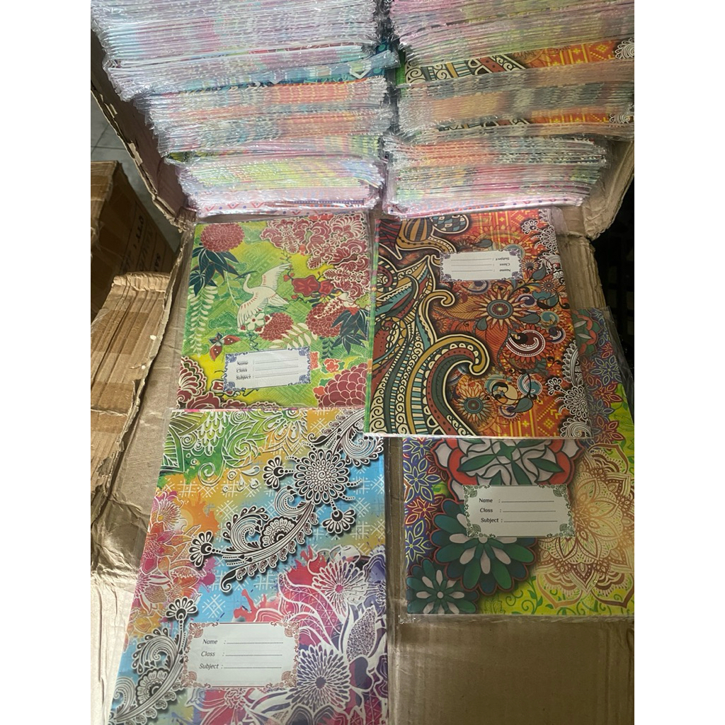 (1pack= 20lembar) Sampul buku Batik Kwarto / Sampul Buku Tulis Batik