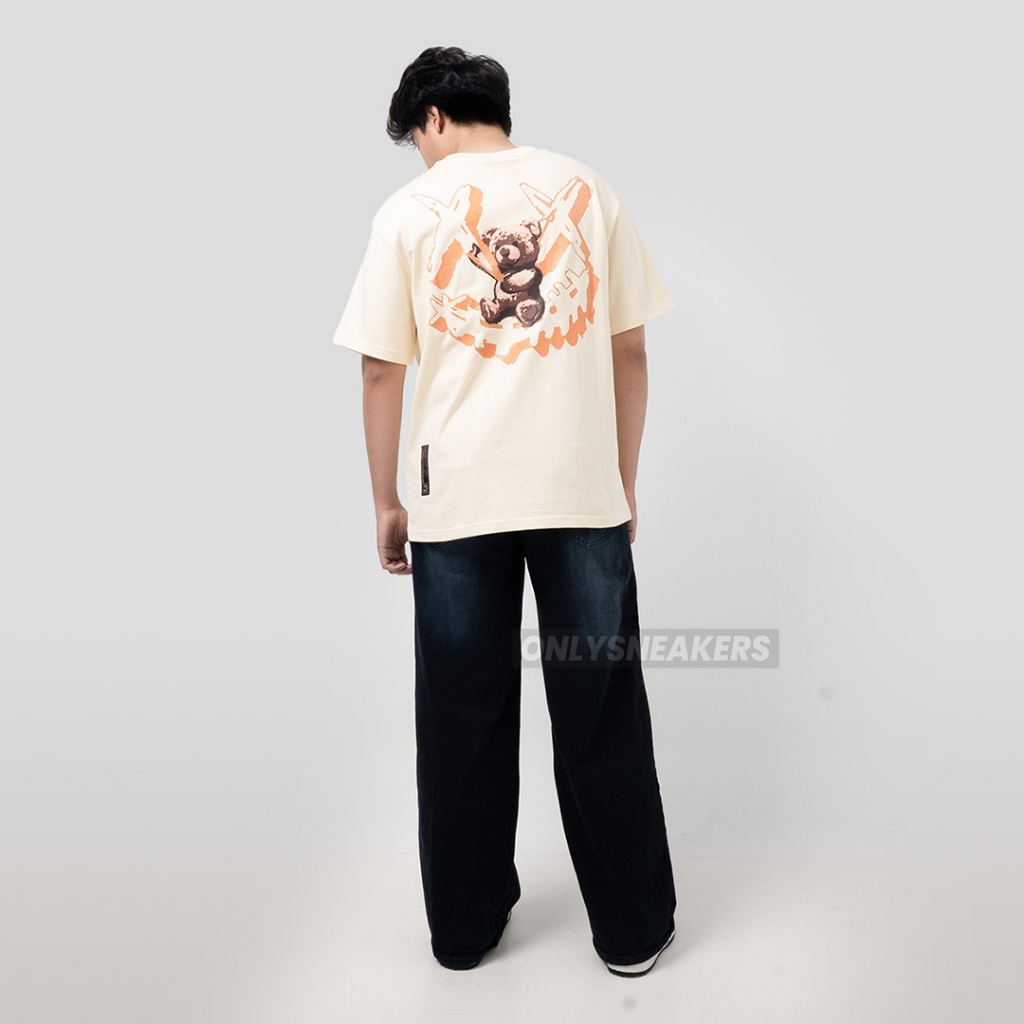 RICKY IS CLOWN MAGIC BEAR BEIGE TEE