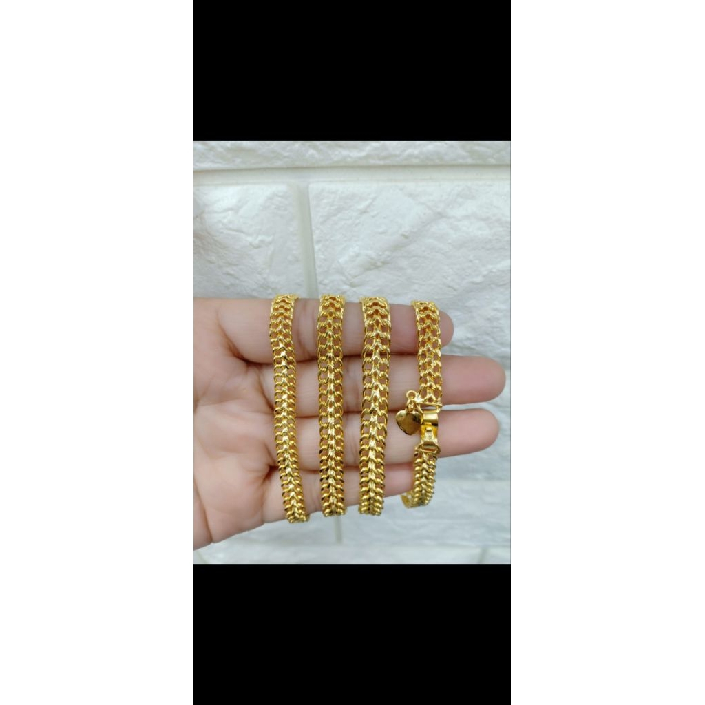 gelang lipan