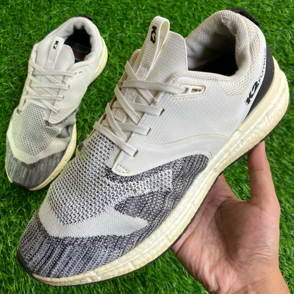 K2 Flywalk White Grey Mesh sneakers size 42