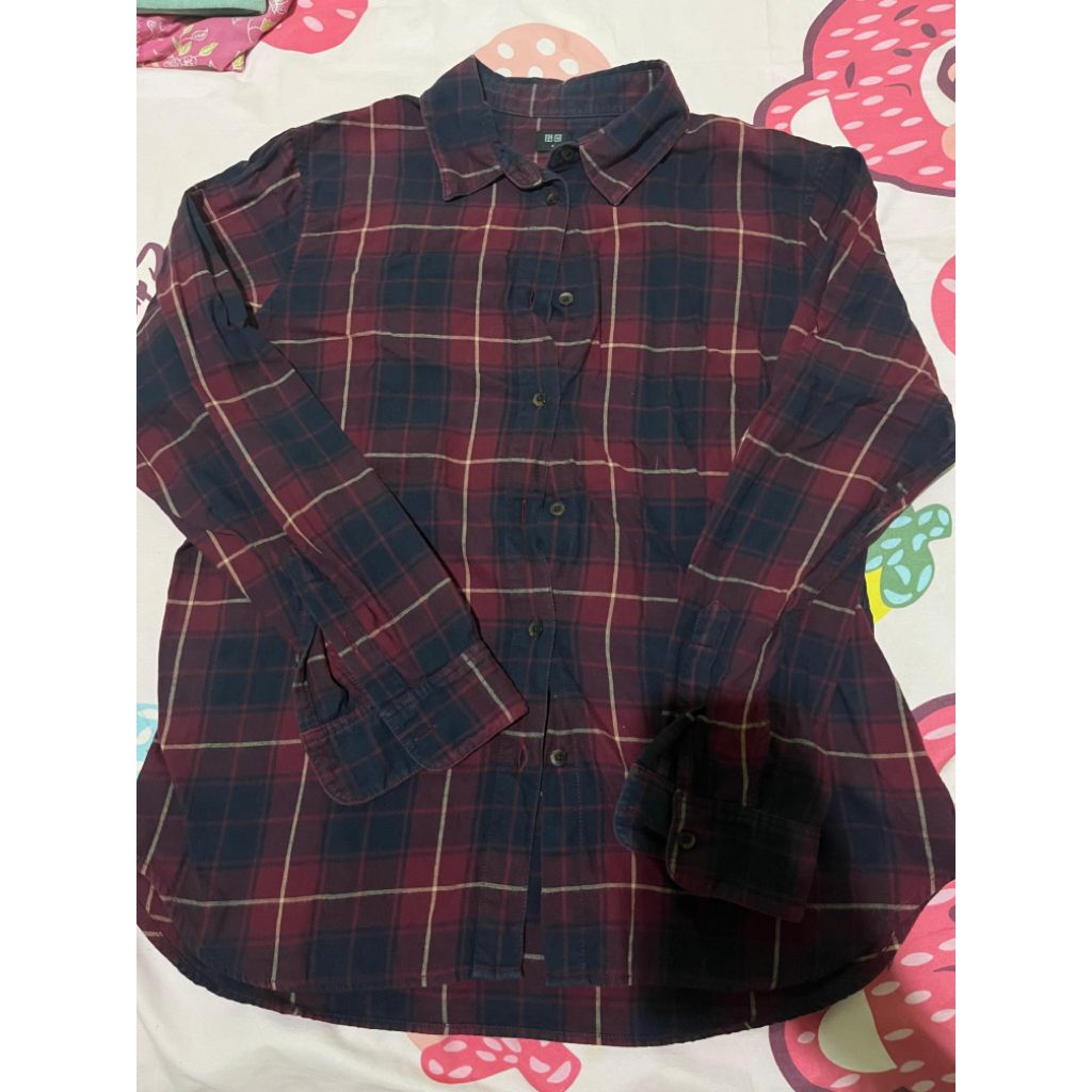 [Preloved] Kemeja Uniqlo Wanita