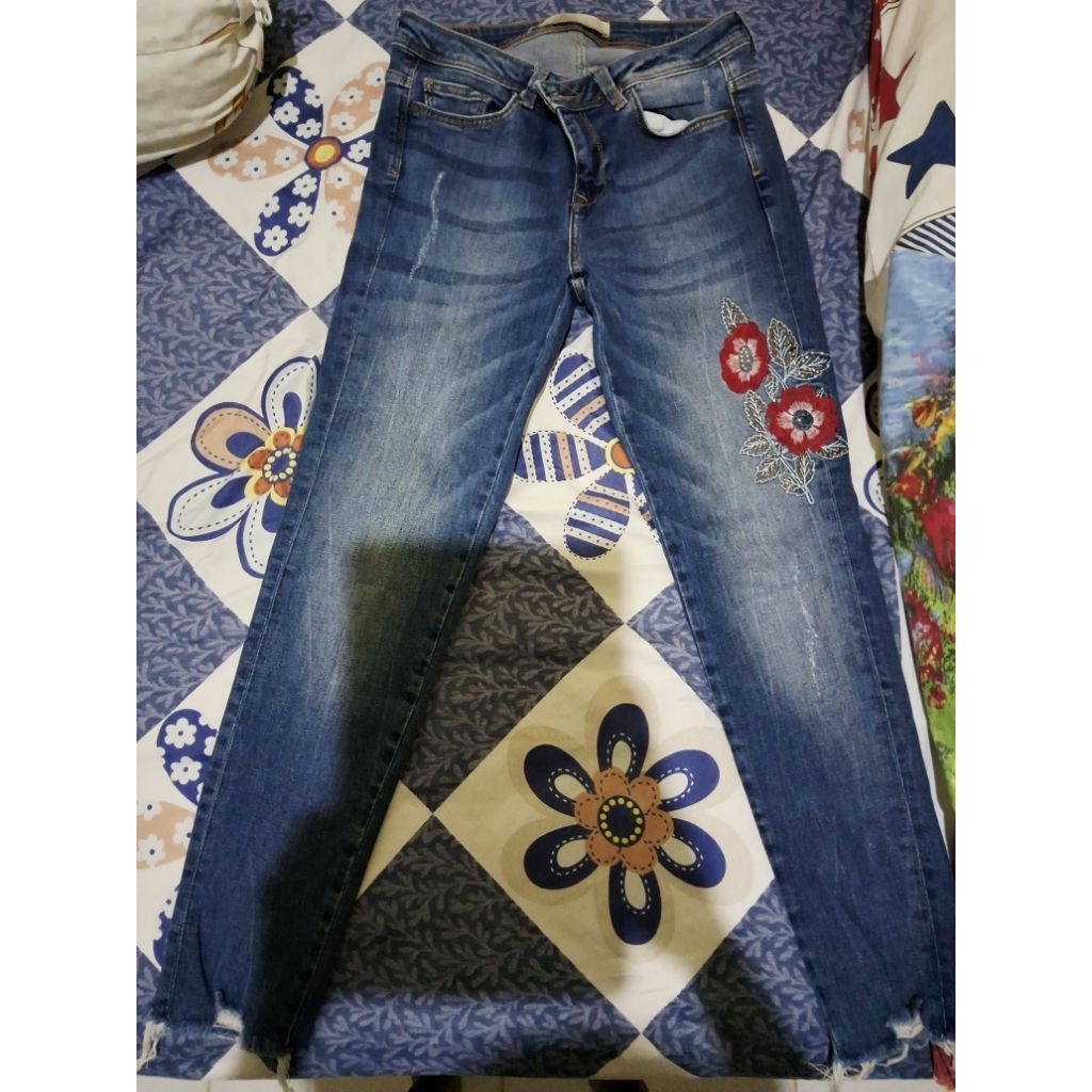 Celana jeans Zara modern wanita