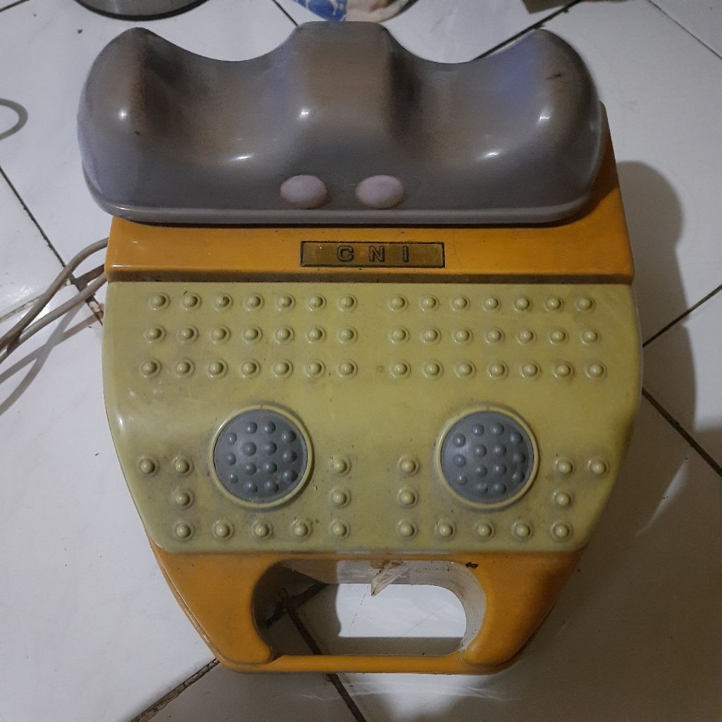 Alat Terapi Kaki Advance Sumo Foot Therapy HS-8805