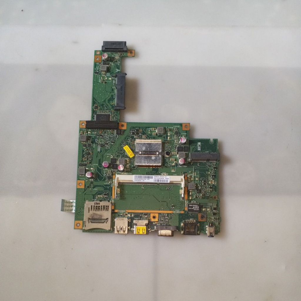 Motherboard laptop Asus X453S rusak