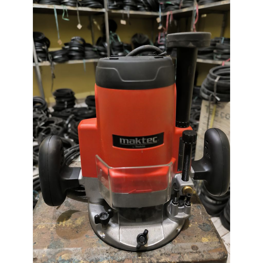 Mesin Profil / Mesin Router Maktec MT360  MT-360