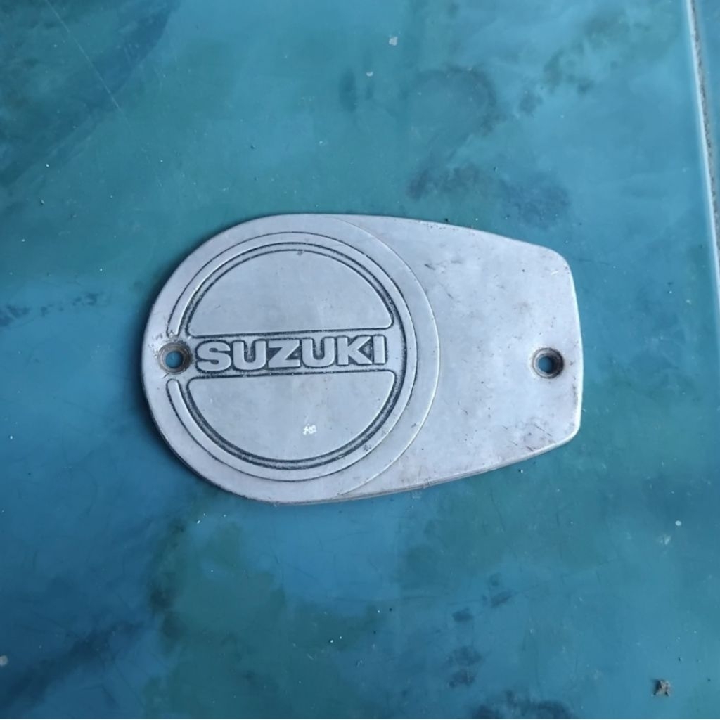Tutup magnet kiri suzuki a100 econos cover sepul magnet kiri suzuki a100 a9 a10 suzuki a100 econos o