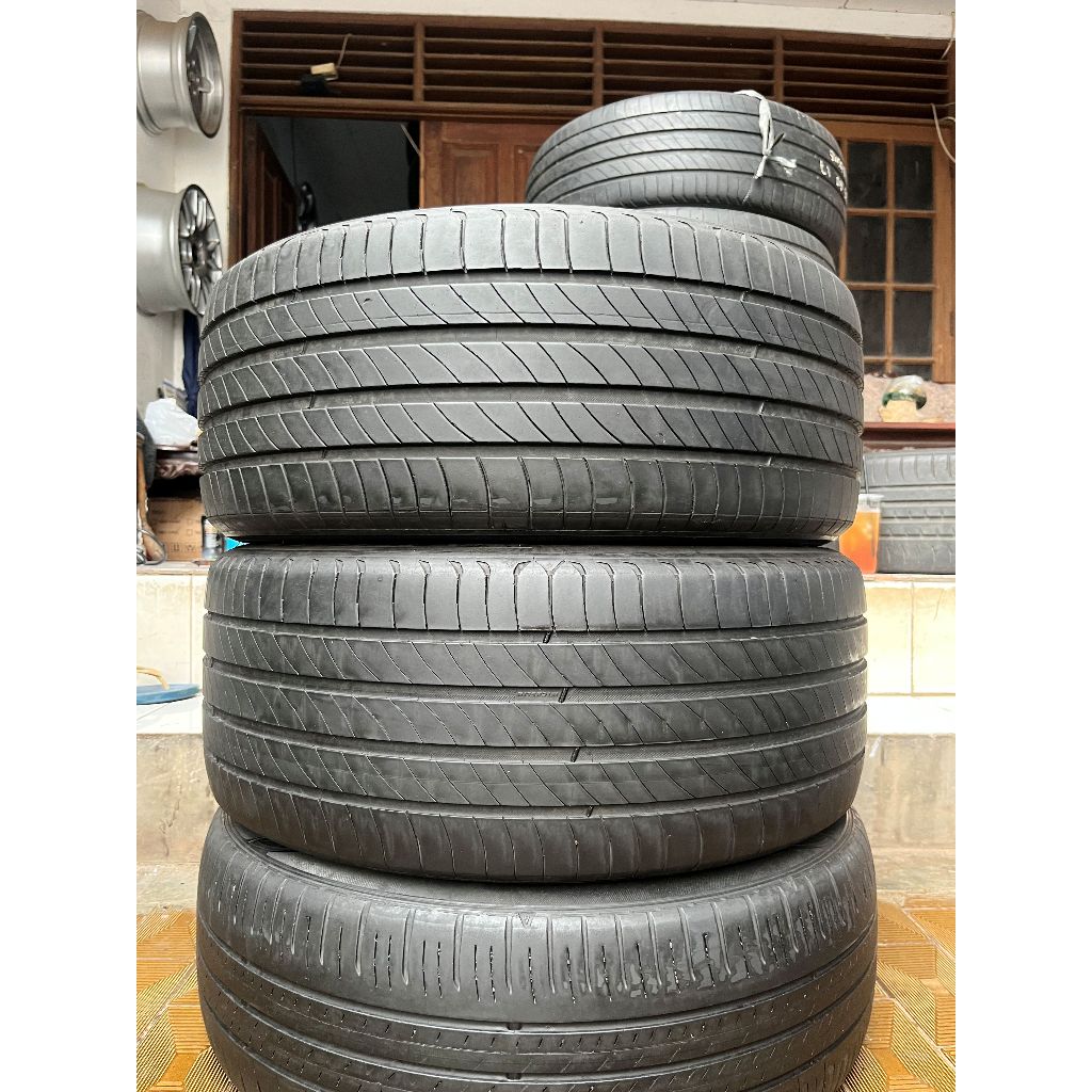 Ban Michelin Primacy 4 225 50 r17 2Pcs