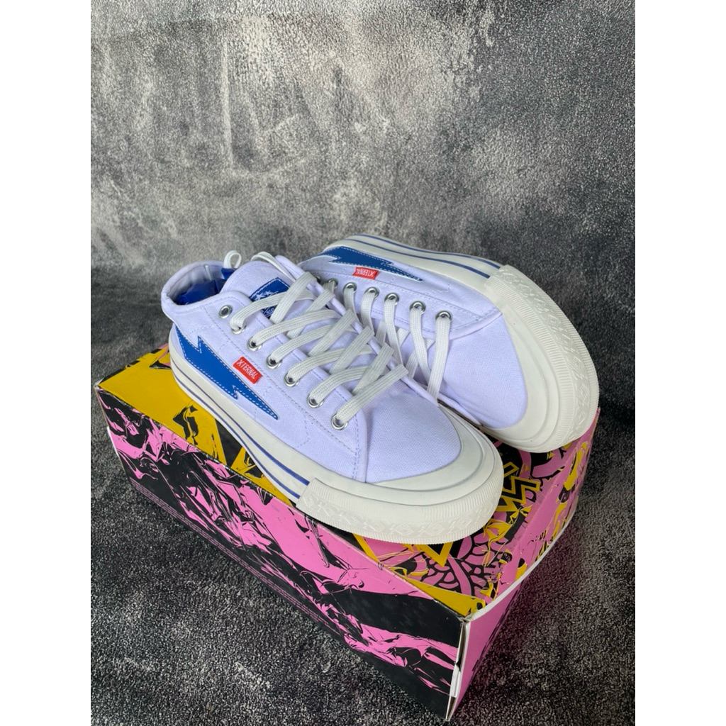 sepatu xternal