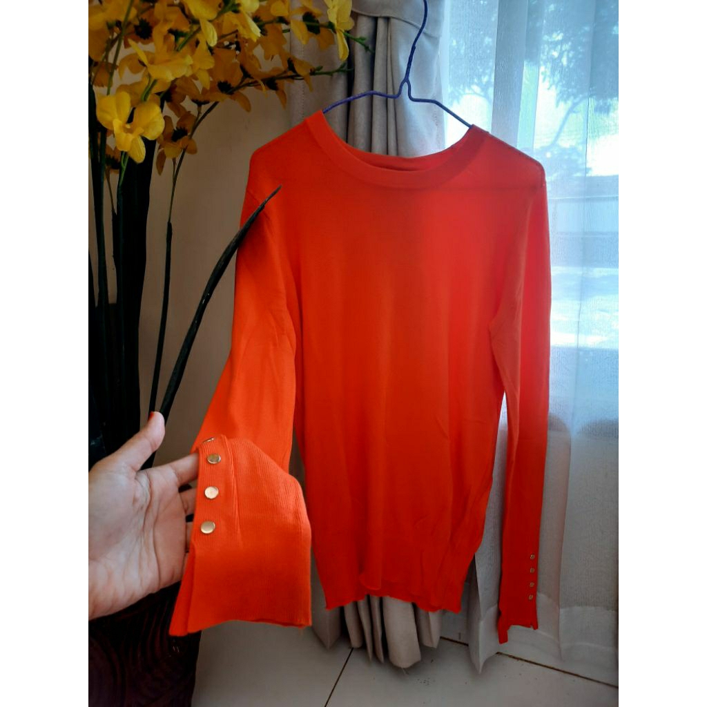 Zara knit gold button preloved size M