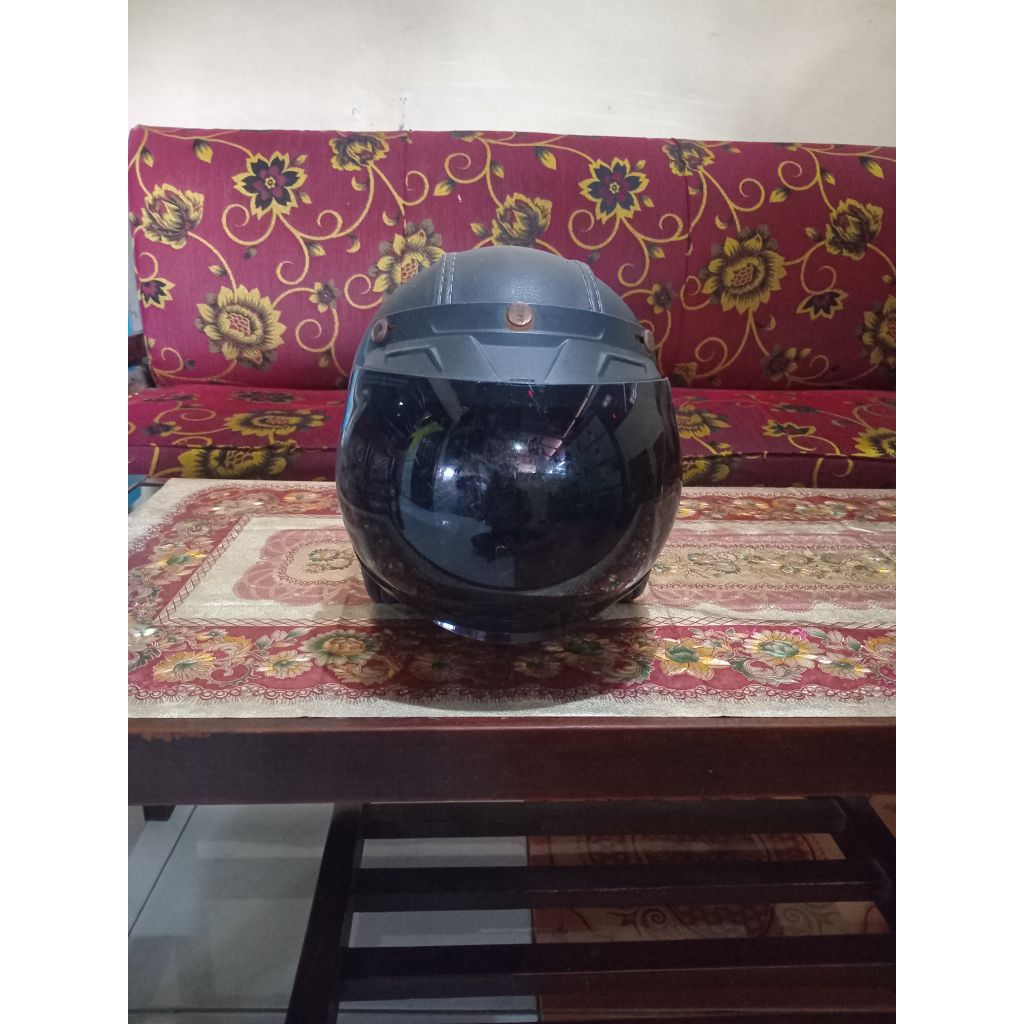 HELM BOGO DAG MINUS KACA'NYA KOCAK SIZE M