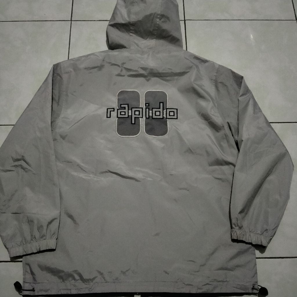 jaket wb bolak balik Rapido size XL big logo