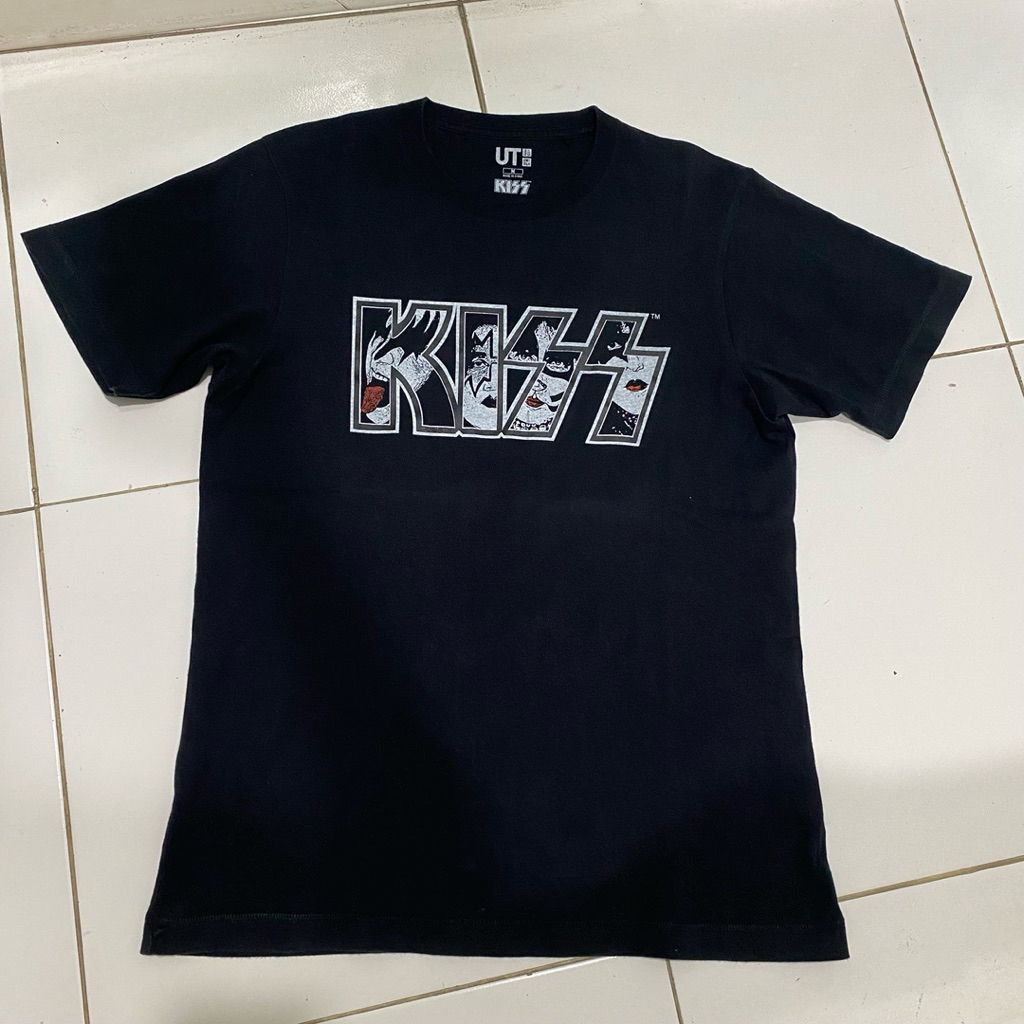 Tshirt kaos musik band KISS by Uniqlo Small