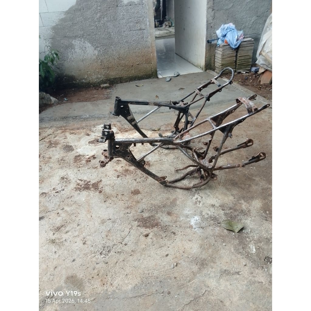 rangka ts 100 utuh