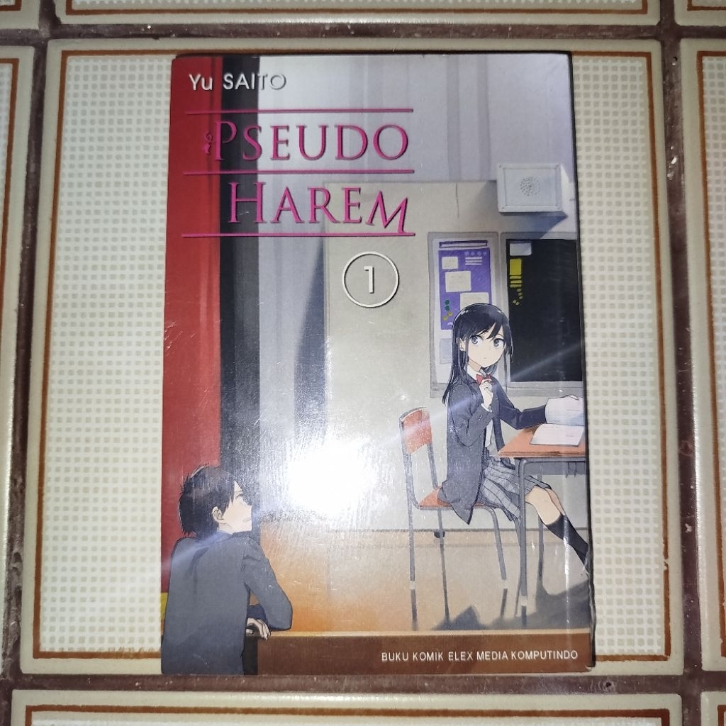 Komik Pseudo Harem vol 1 segel