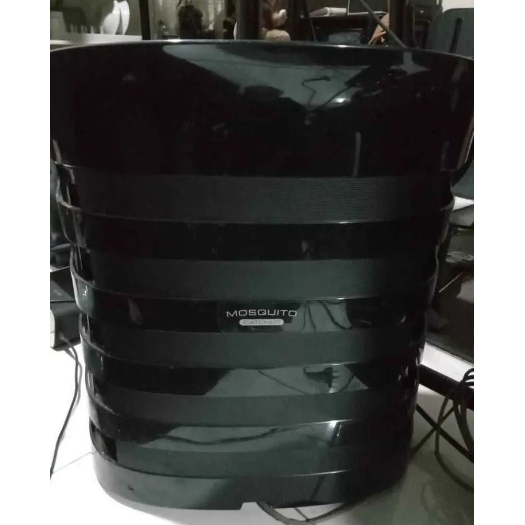 SHARP AIR PURIFIER FP-GM30YB with mosquito catcher