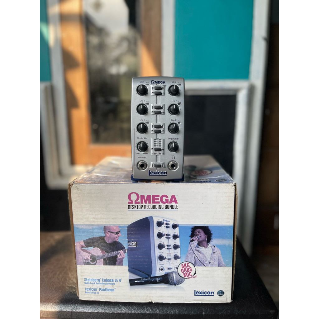 Lexicon Soundcard Omega 4 Channel Kondisi Baru Seperti Baru untuk Bundle Recording Desktop