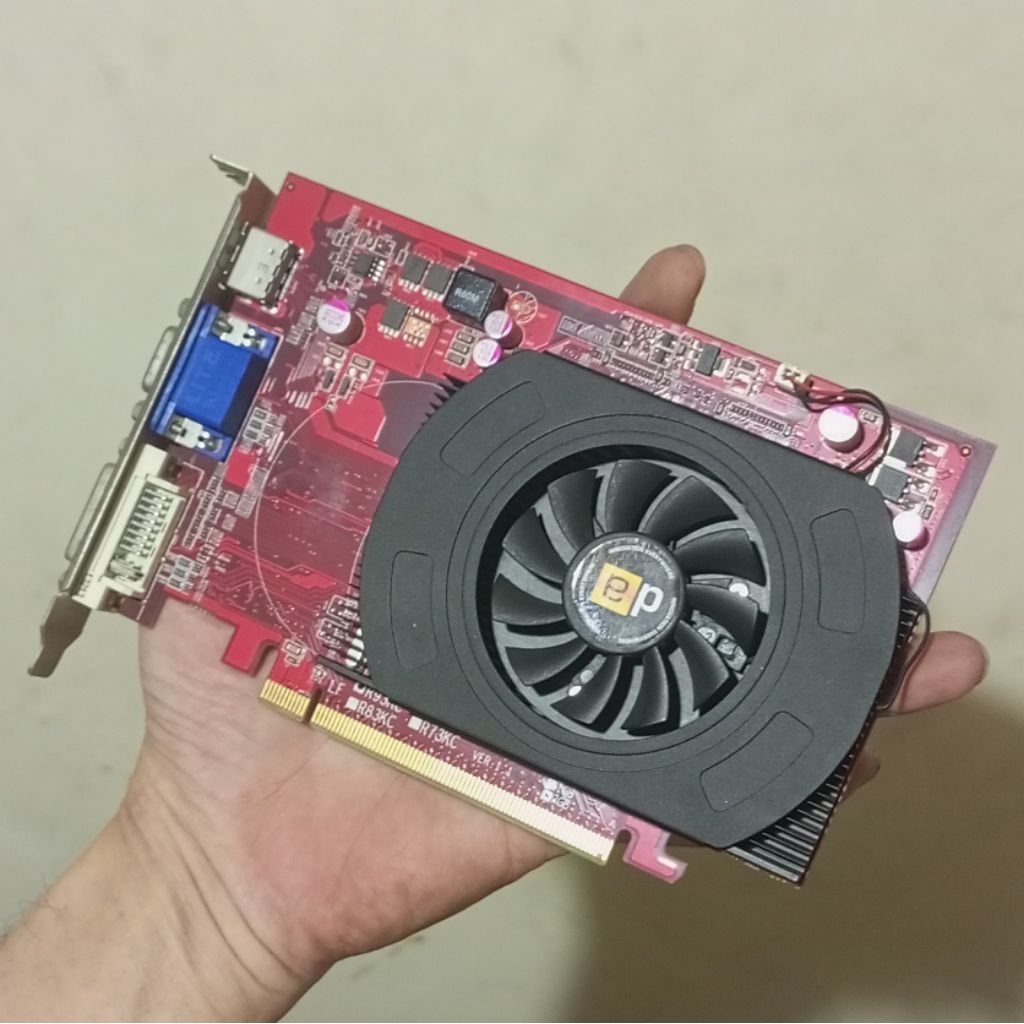 VGA card 2GB 128BIT DDR3