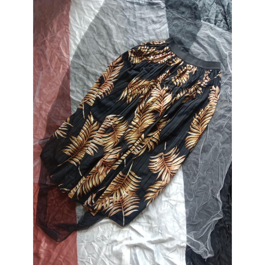 preloved maxi rok fit to XL