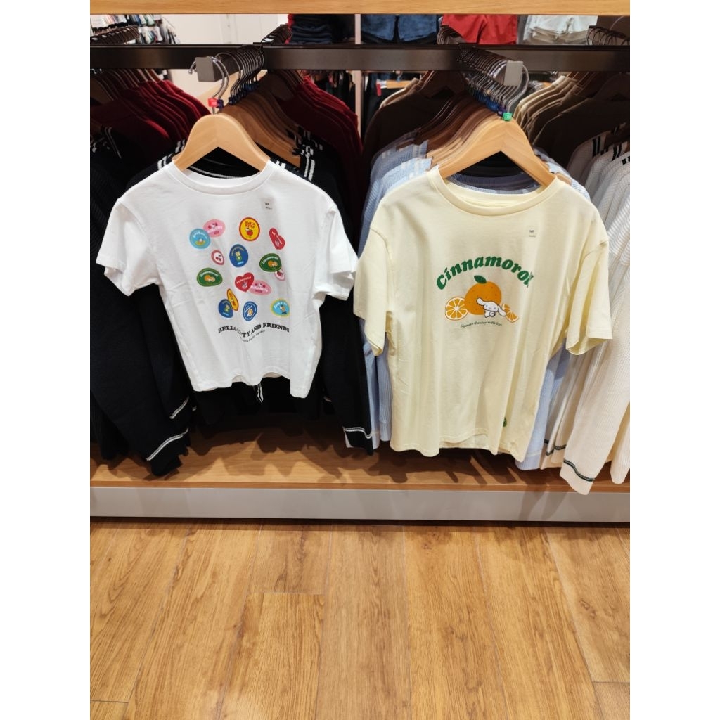 Kaos UT Sanrio Karakter Anak Uniqlo