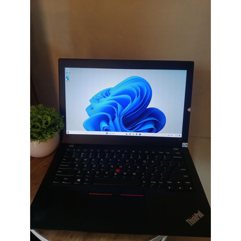 LENOVO THINKPAD X280 CORE I7-8550U / RAM 16GB / SSD 256GB / FULL HD