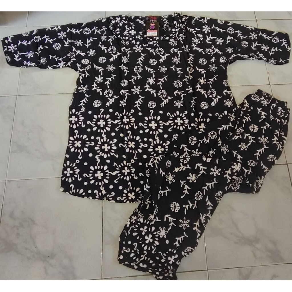 Batik Sunan DP series hitam putih Cp. Dewasa Lengan 3/4 Celana Panjang