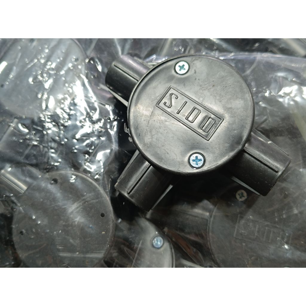 T Dus Pipa Listrik 20 mm Hitam / Cabang 3 Pipa Listrik T Dus Hitam 20mm