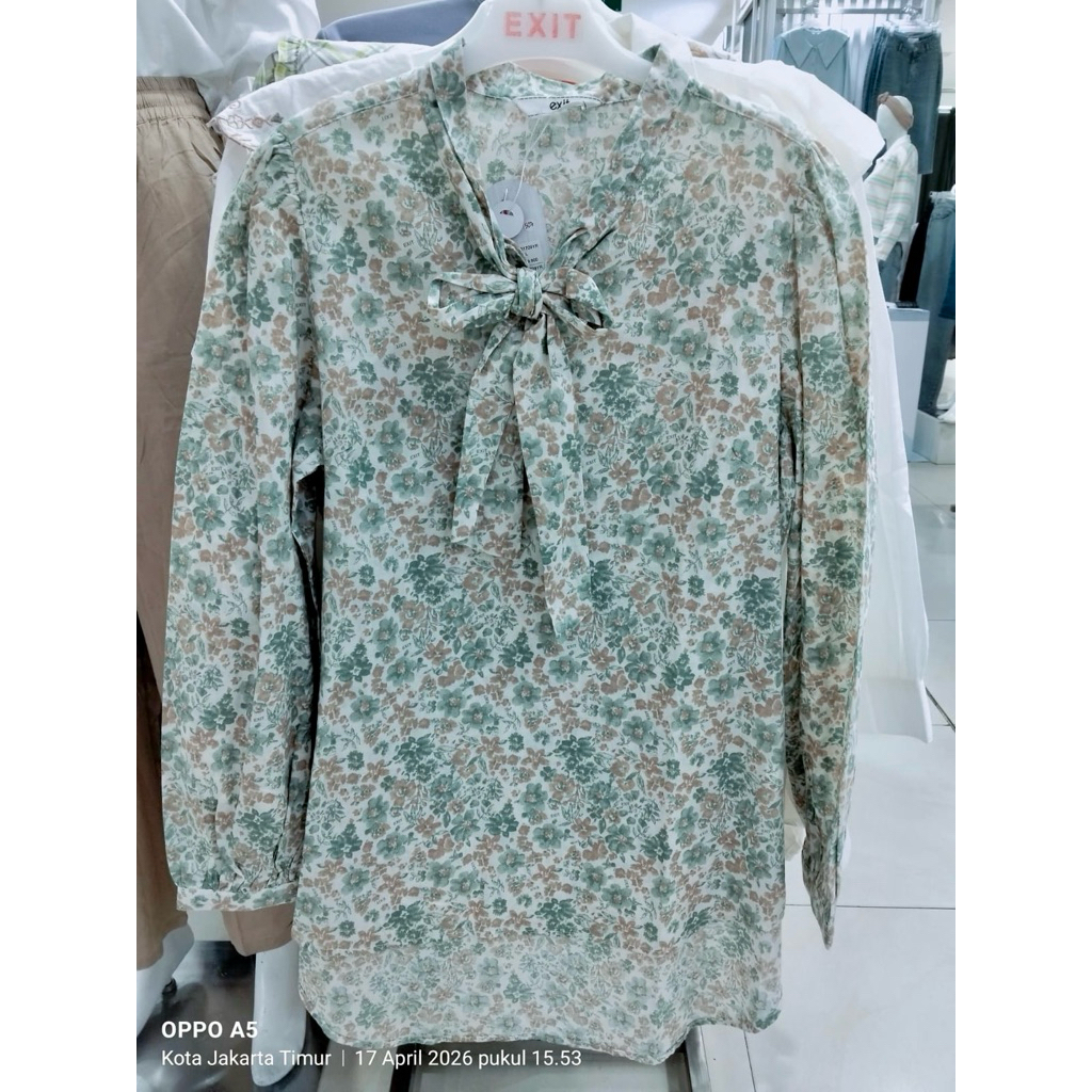 blouse wanita exit