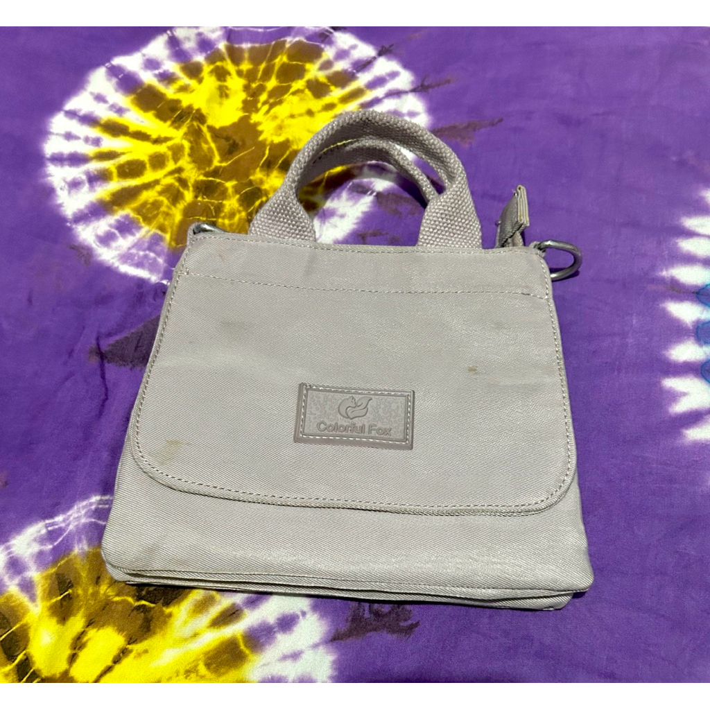 PRELOVED TAS COLORFUL FOX