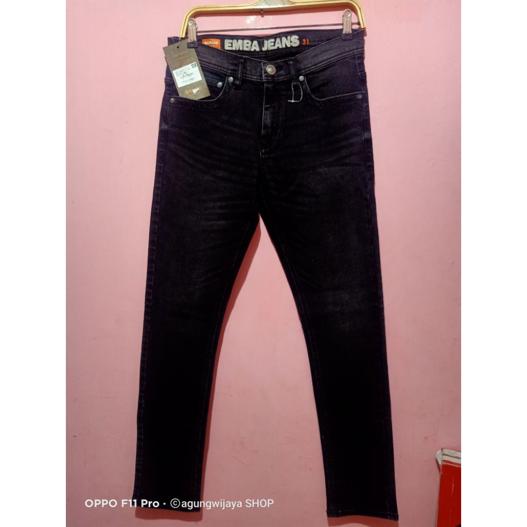 Celana panjang jeans produk EMBA original size 31 bahan melar model slimfit nyaman dipakai